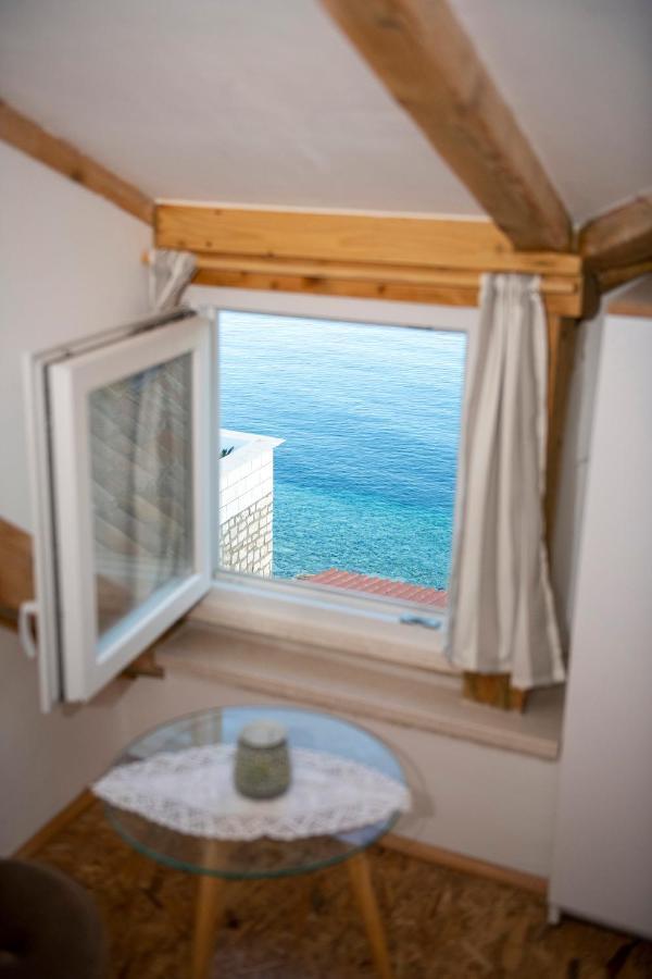 Beachfront Studio Andrina ヴィス エクステリア 写真
